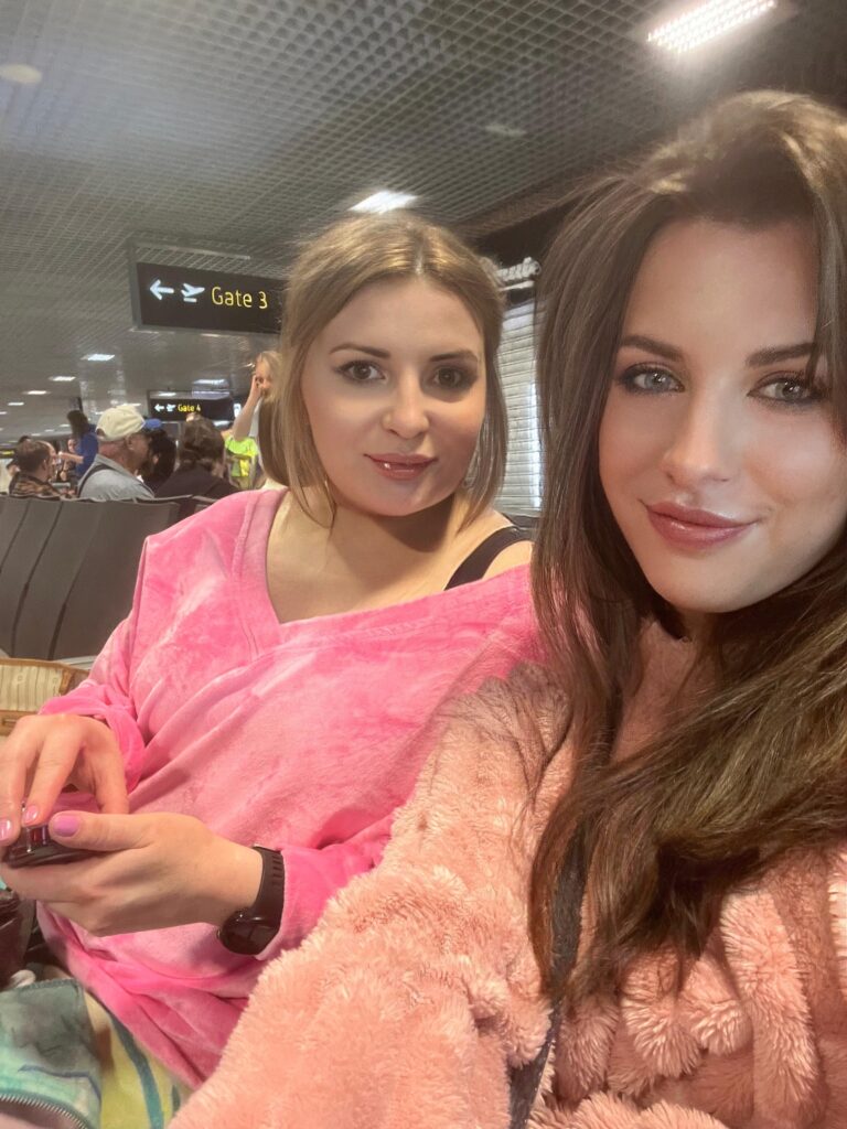 Elzbieta Krutysza i Dominika Pac